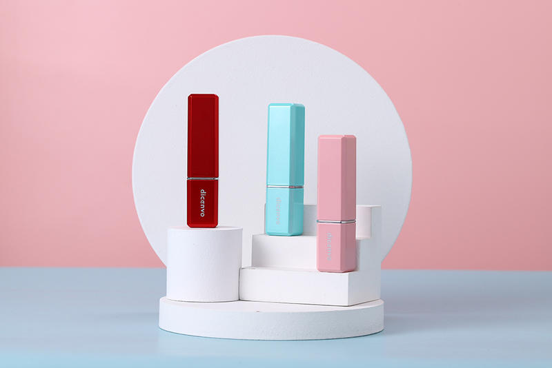 KW-1811 Multifunctional Innovative Mini Lipstick Shape Eye Nose Massager